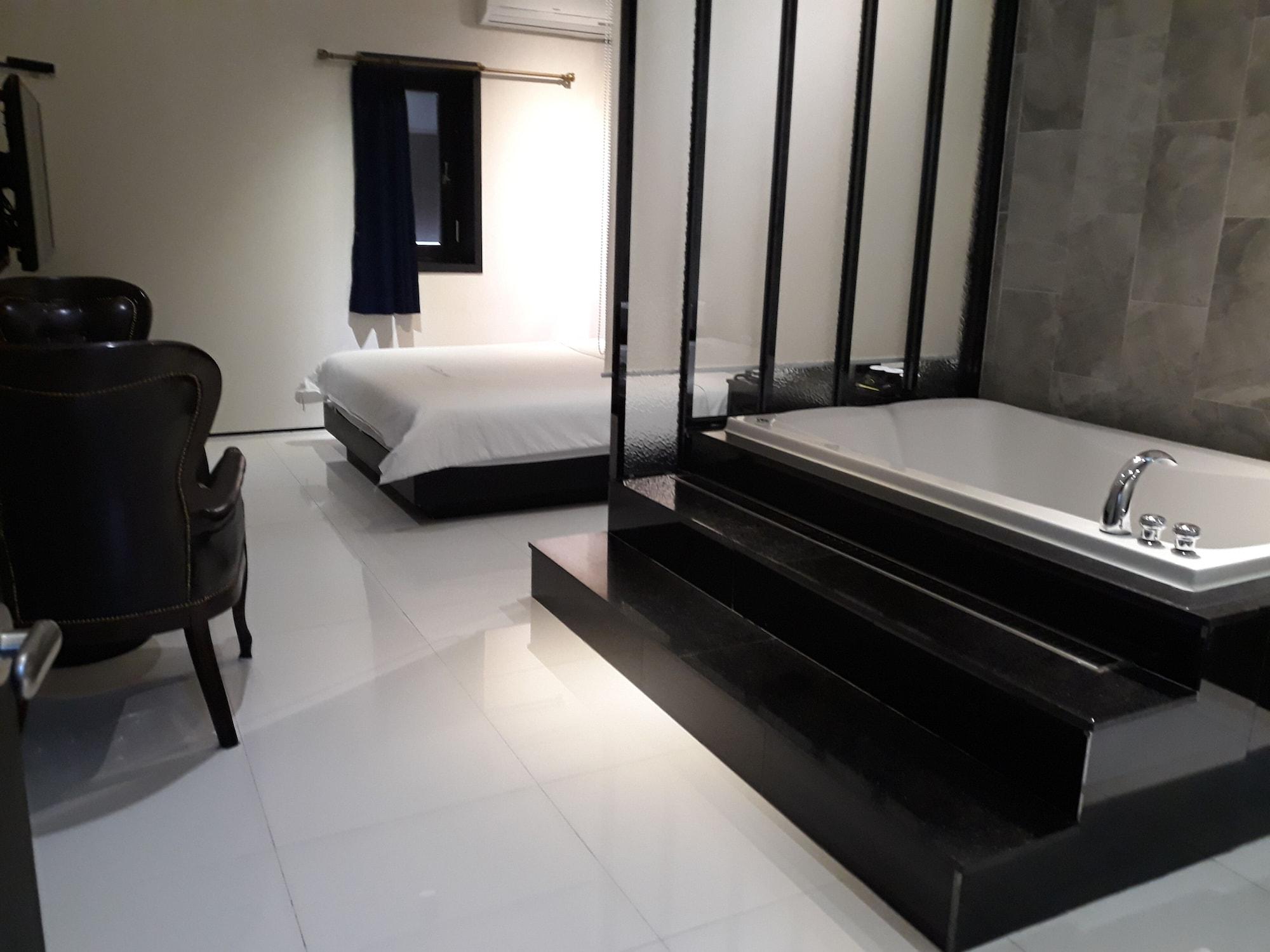 Almond Hotel Busan Station Dış mekan fotoğraf