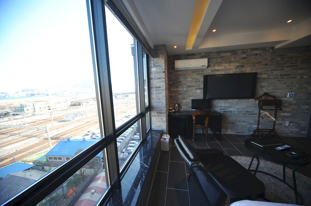 Almond Hotel Busan Station Dış mekan fotoğraf